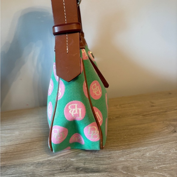 ☀️Dooney & Bourke Green & Pink Logo Polka Dot Canvas Shoulder Bag - Picture 2 of 7